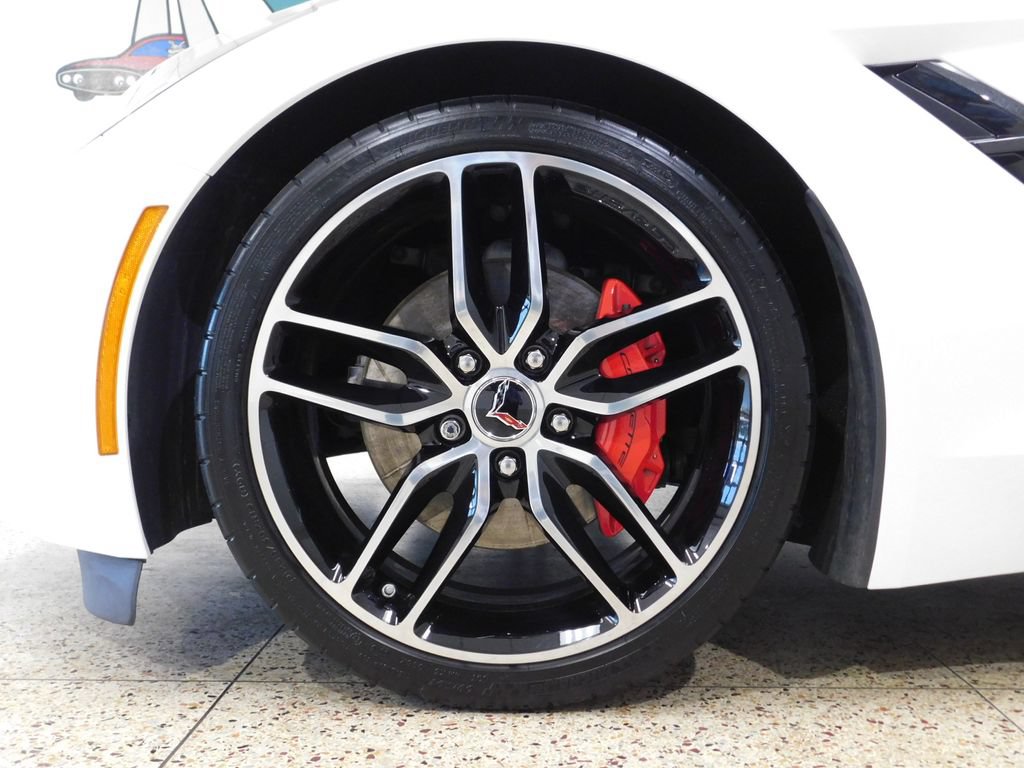 Used 2016 Chevrolet Corvette Stingray Convertible w/ 3LT Preferred Equipment Group RWD image 29