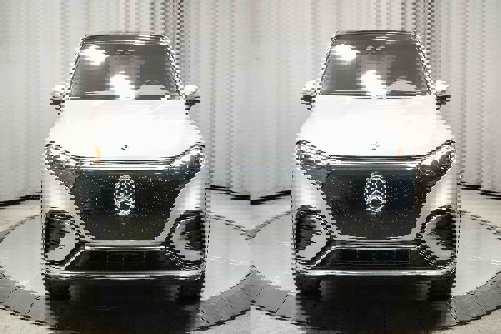 Certified 2023 Mercedes-Benz EQS 580 4MATIC SUV image 2