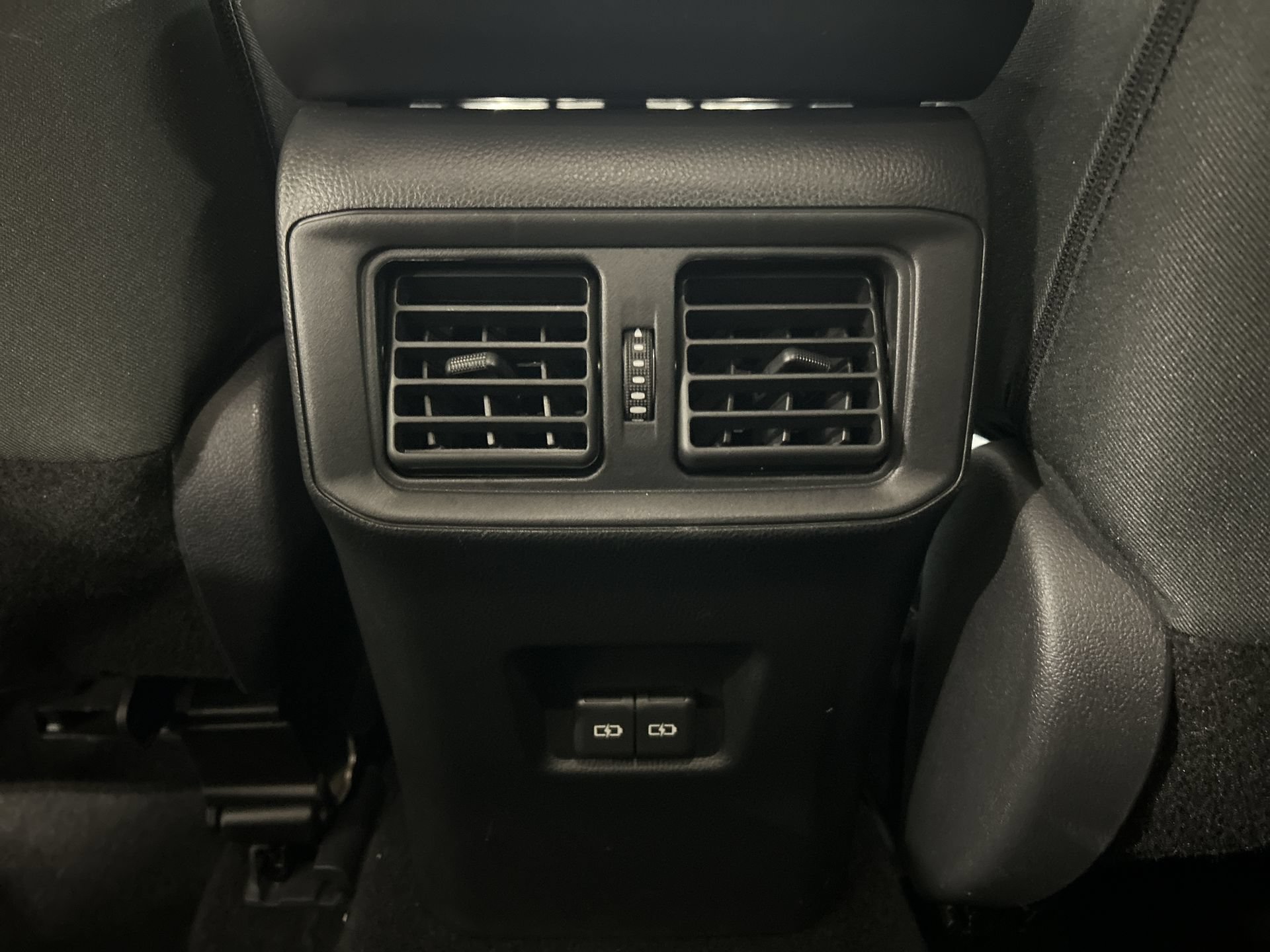 Used 2024 Toyota RAV4 XLE w/ Weather Package AWD/4WD image 22