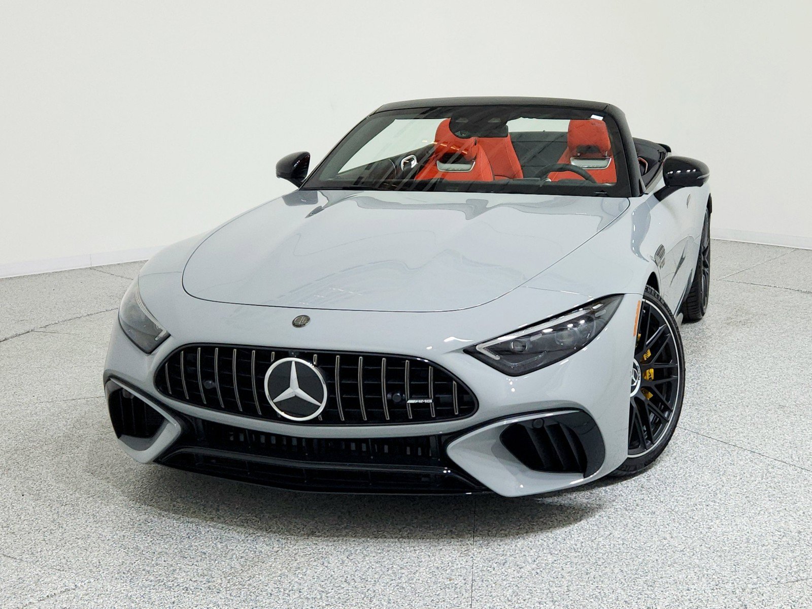 New 2026 Mercedes-Benz SL 55 AMG 4MATIC image 2