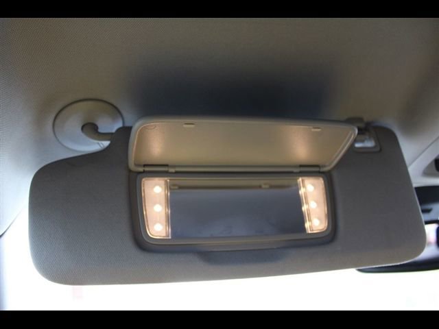 Used 2022 GMC Terrain SLE w/ Driver Convenience Package FWD image 44