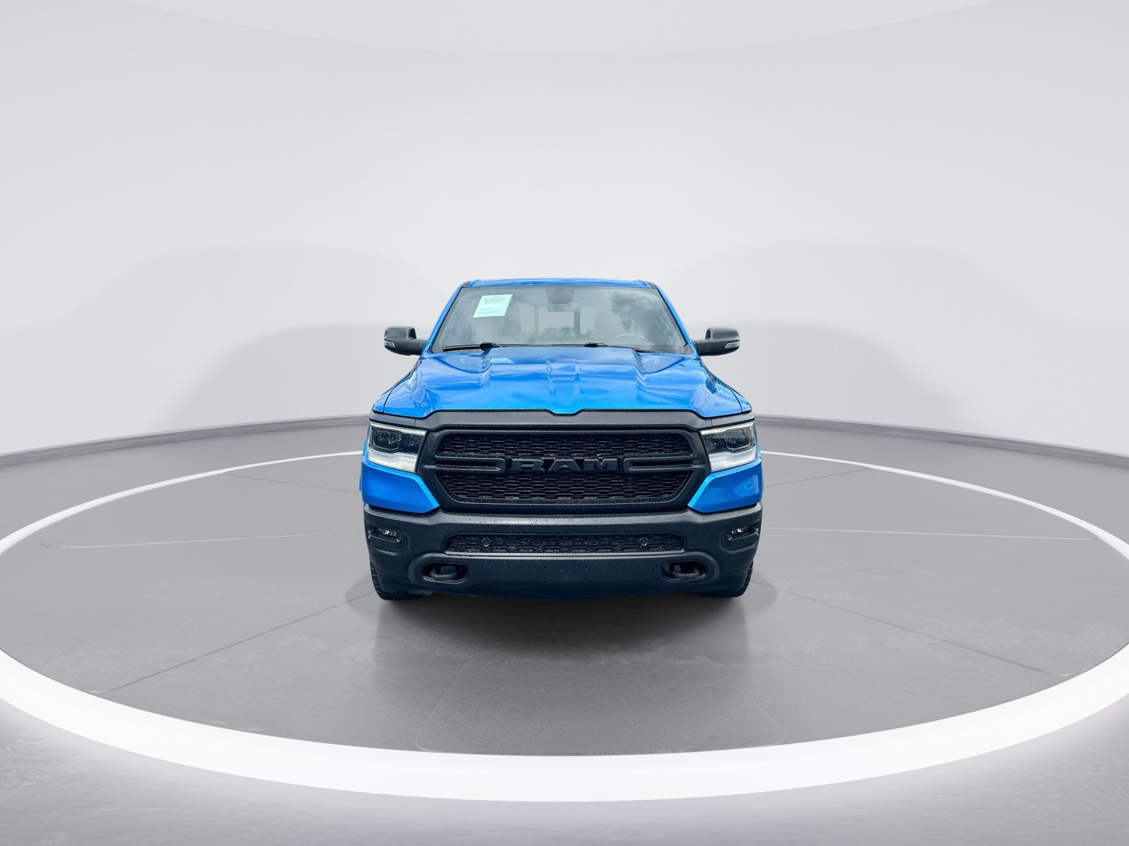 Used 2023 RAM 1500 Big Horn AWD/4WD image 3
