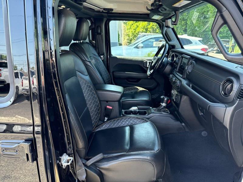 Used 2021 Jeep Gladiator Overland image 43