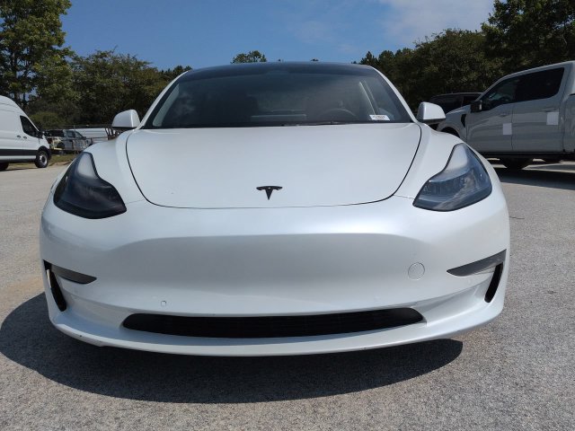 Used 2022 Tesla Model 3 Long Range AWD/4WD image 9