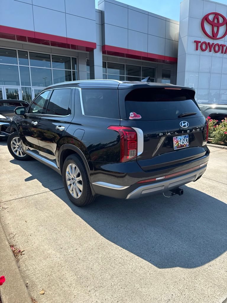 Used 2023 Hyundai Palisade SEL FWD image 9