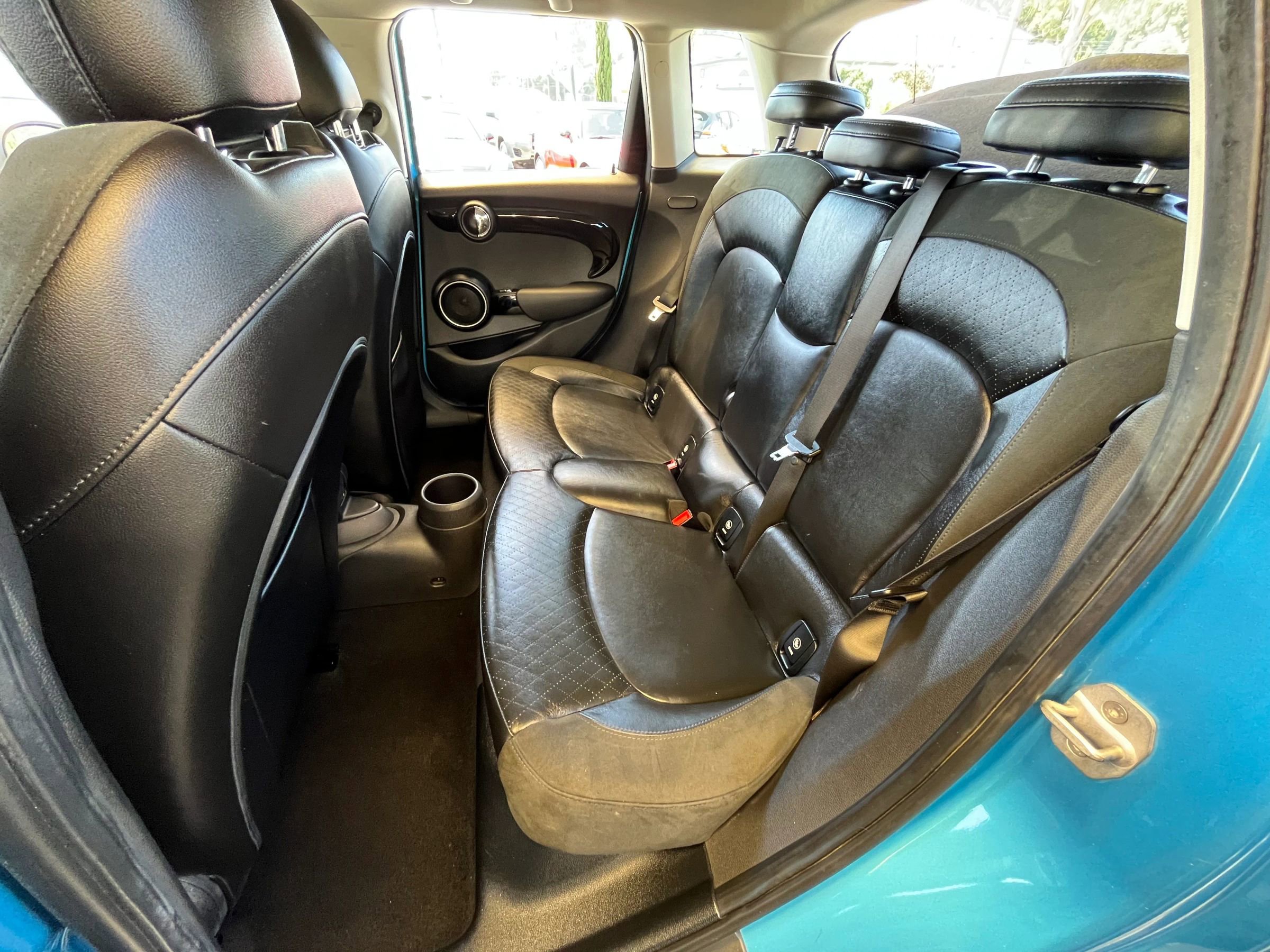 Used 2015 MINI Cooper S w/ Mini Wired Pack image 15