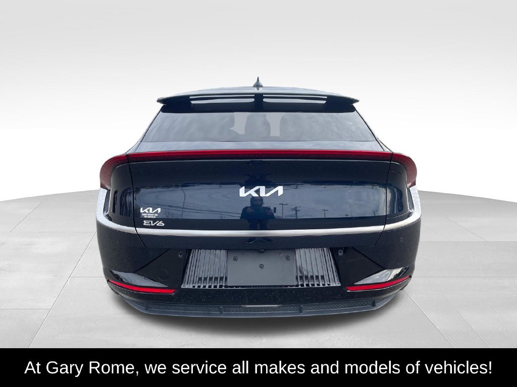 Used 2023 Kia EV6 Wind RWD image 9