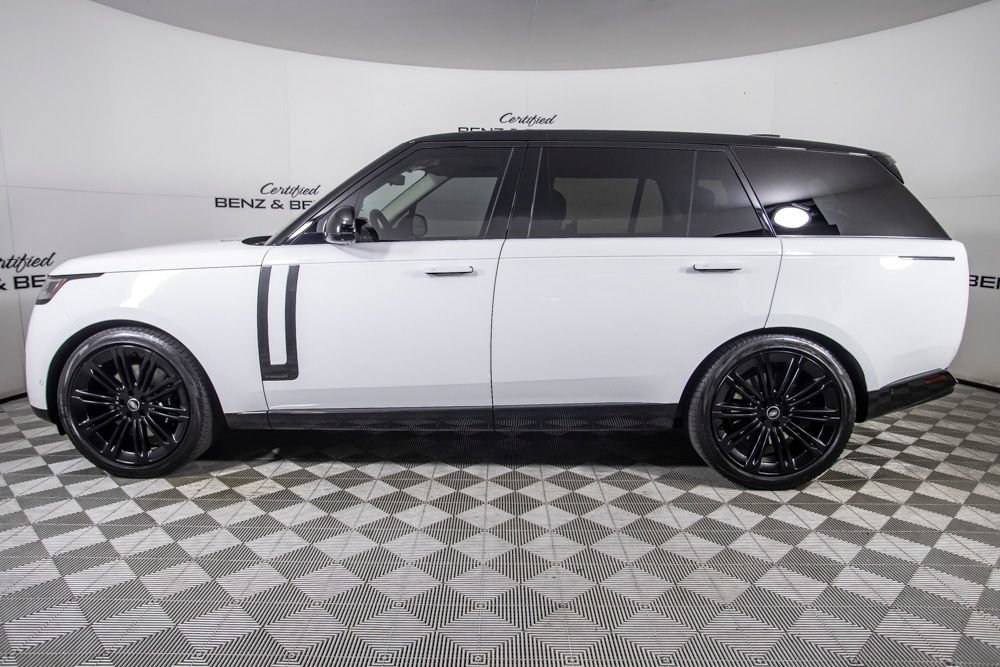 Used 2024 Land Rover Range Rover Long Wheelbase Autobiography AWD/4WD image 10