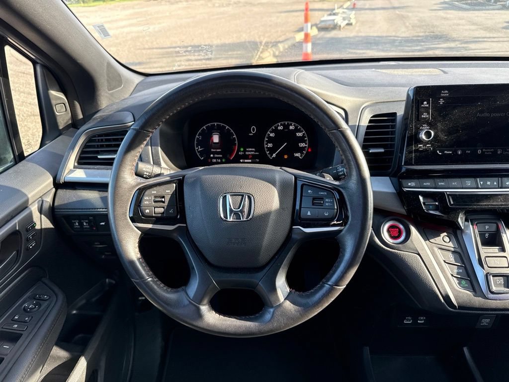 Used 2025 Honda Odyssey Sport-L image 21