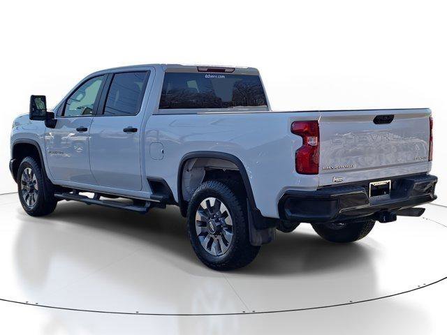 Used 2025 Chevrolet Silverado 2500 Custom w/ Custom Value Package image 3