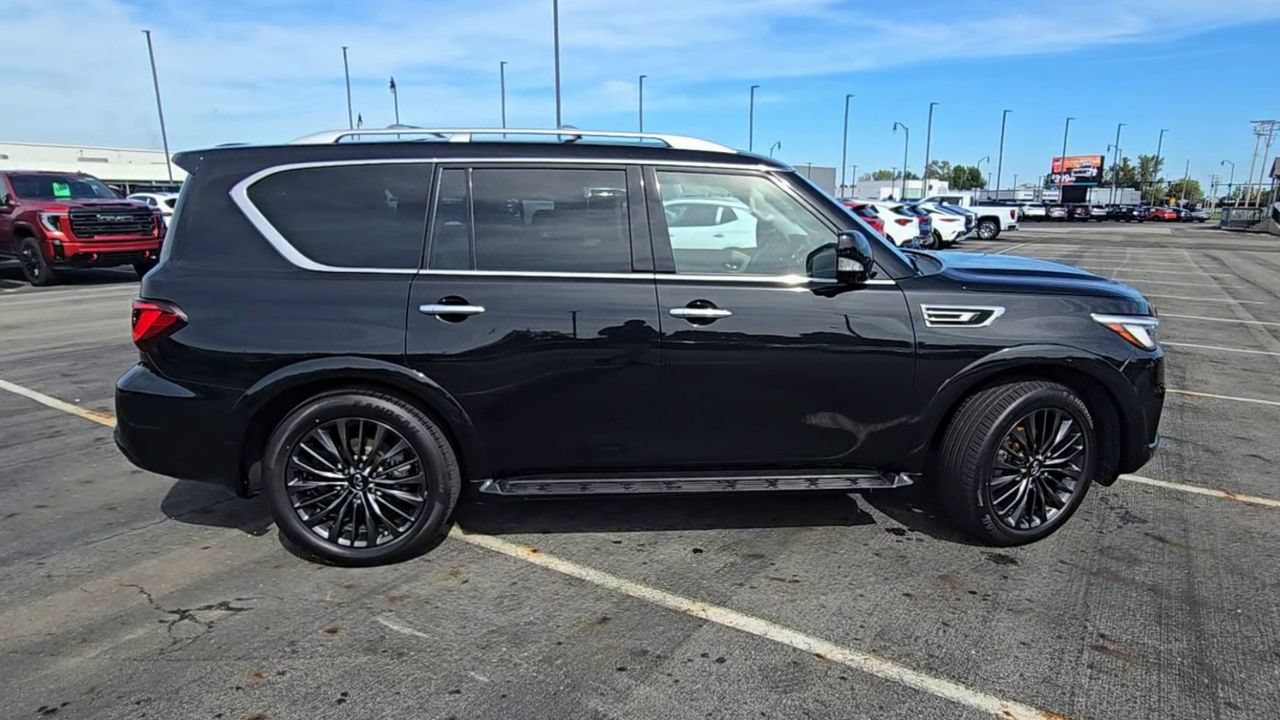 Used 2022 INFINITI QX80 Premium Select w/ Cargo Package AWD/4WD image 10