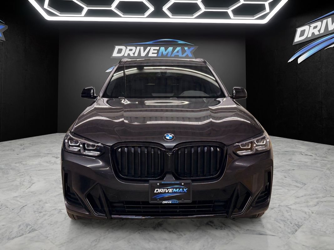 Used 2022 BMW X3 xDrive30i w/ Premium Package Essential AWD/4WD image 2