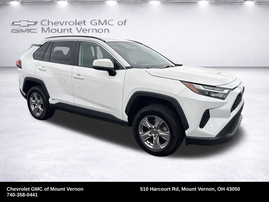 Used 2024 Toyota RAV4 XLE w/ Convenience Package AWD/4WD image 17