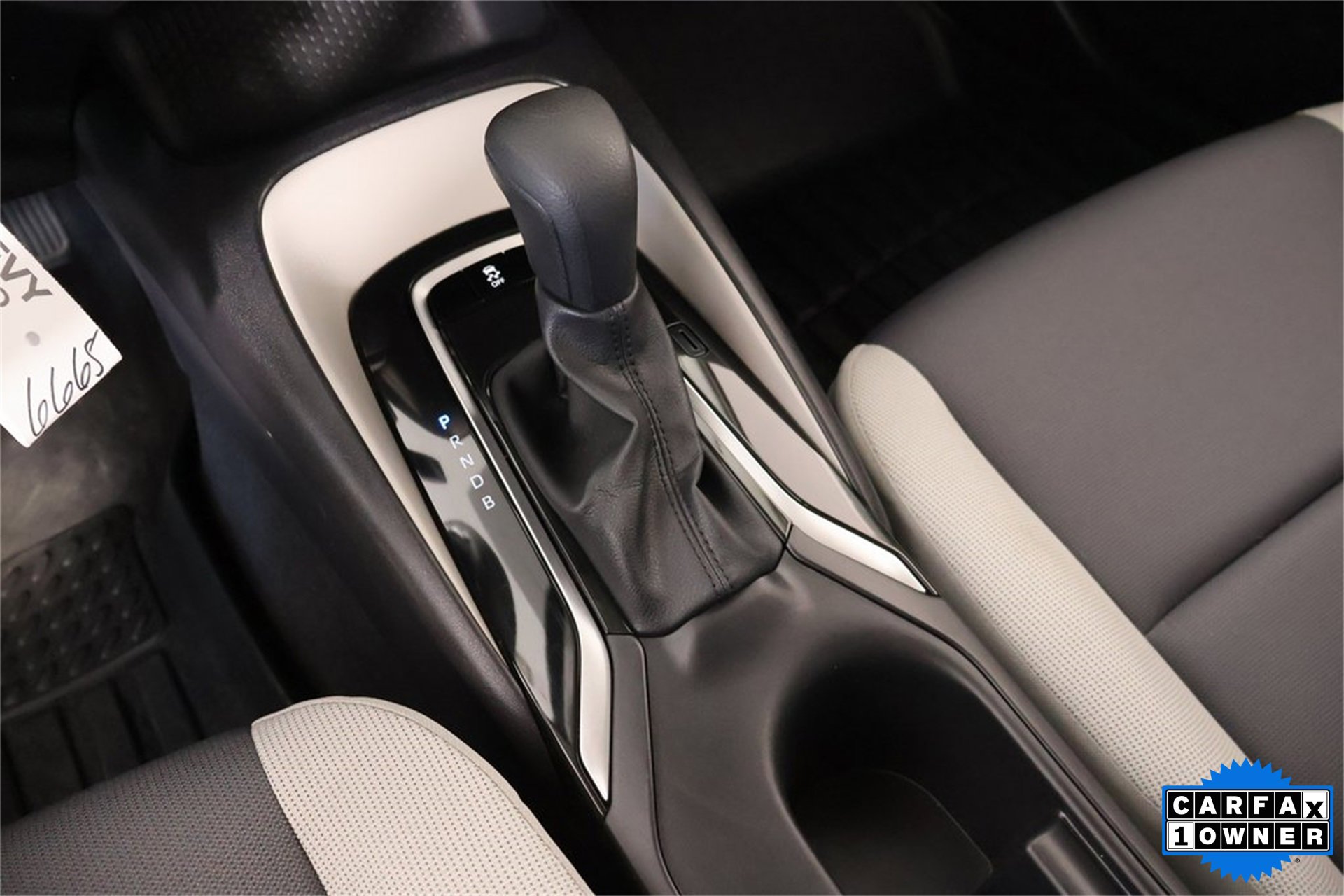 Used 2025 Toyota Corolla LE image 7