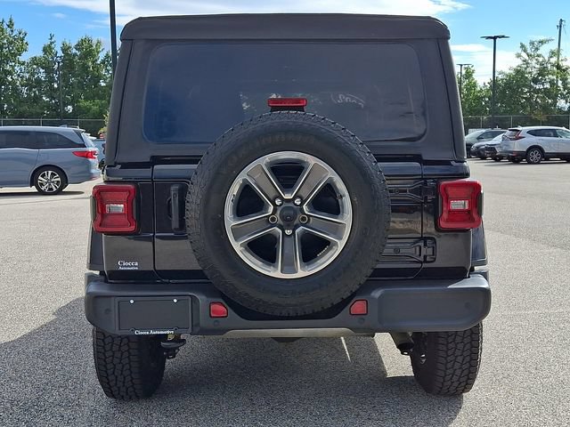 Used 2022 Jeep Wrangler Unlimited Sahara w/ Cold Weather Group AWD/4WD image 8