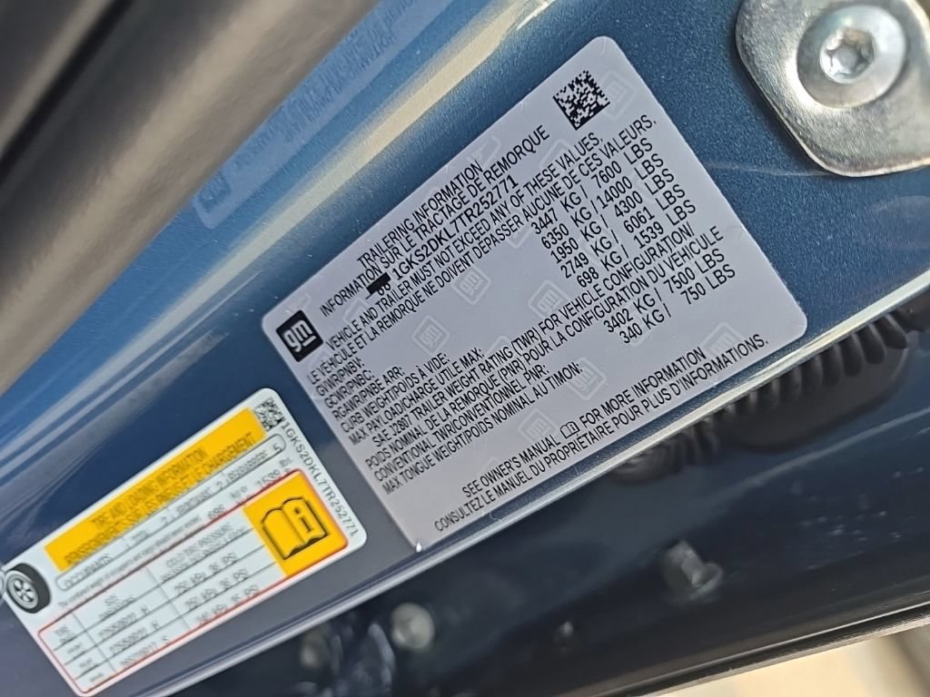 Used 2026 GMC Yukon Denali w/ Sun & Power Step Package AWD/4WD image 18