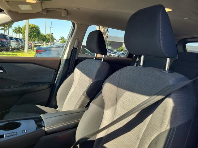 Certified 2023 Nissan Rogue SV image 21