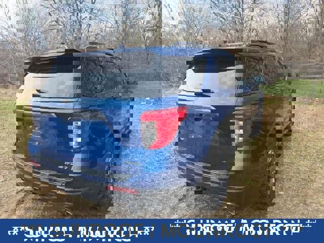 Used 2022 Ford Explorer XLT w/ Equipment Group 202A image 4