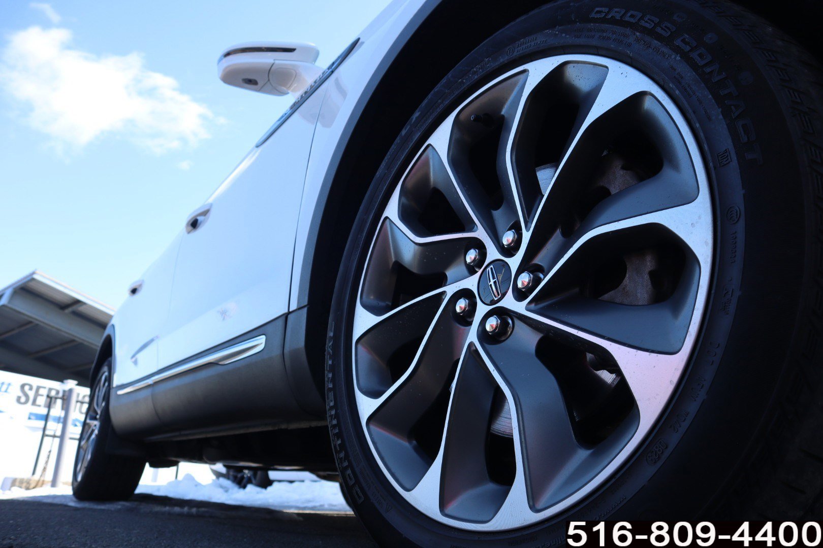 Used 2023 Lincoln Nautilus Reserve image 8