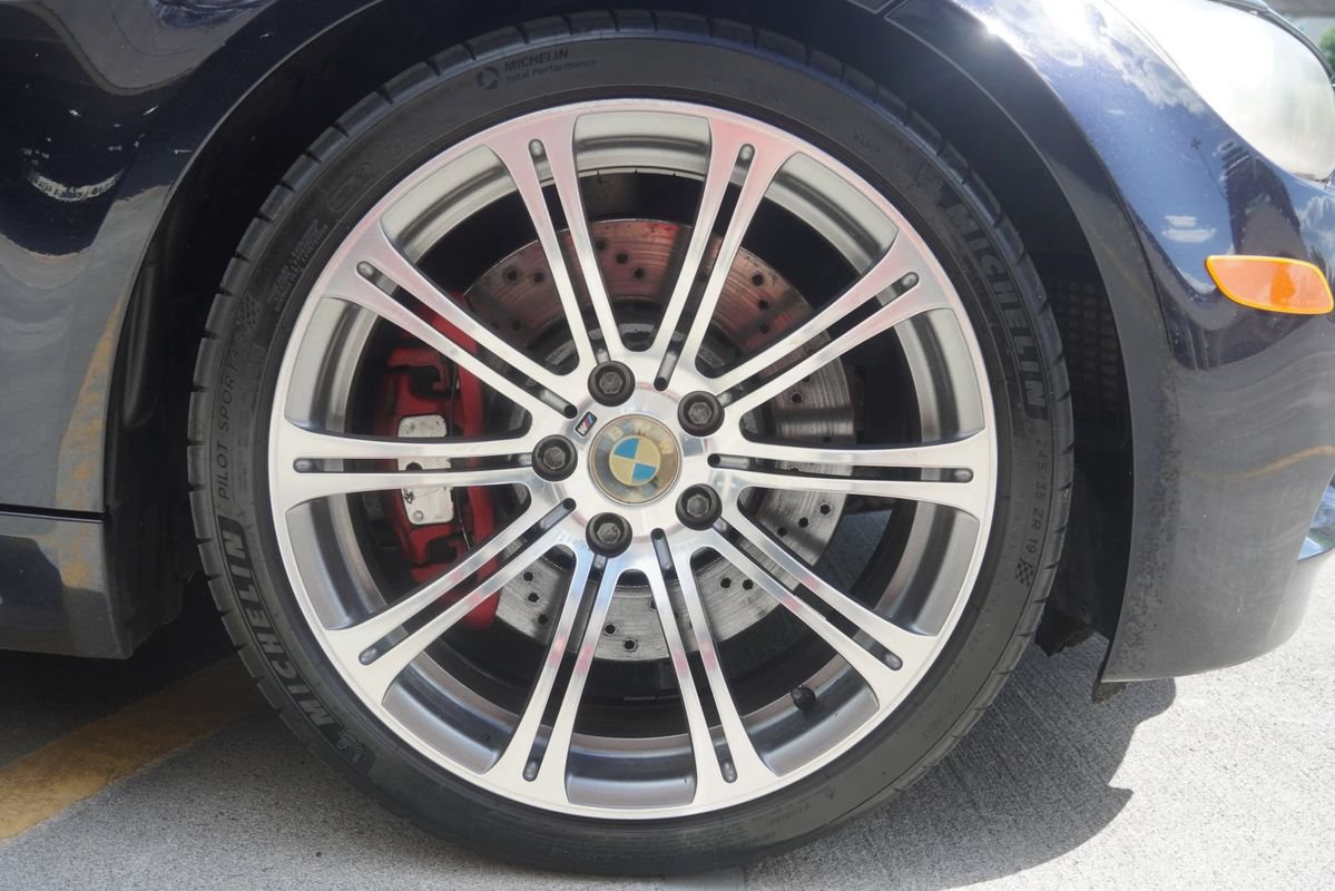 Used 2011 BMW M3 Convertible RWD image 38