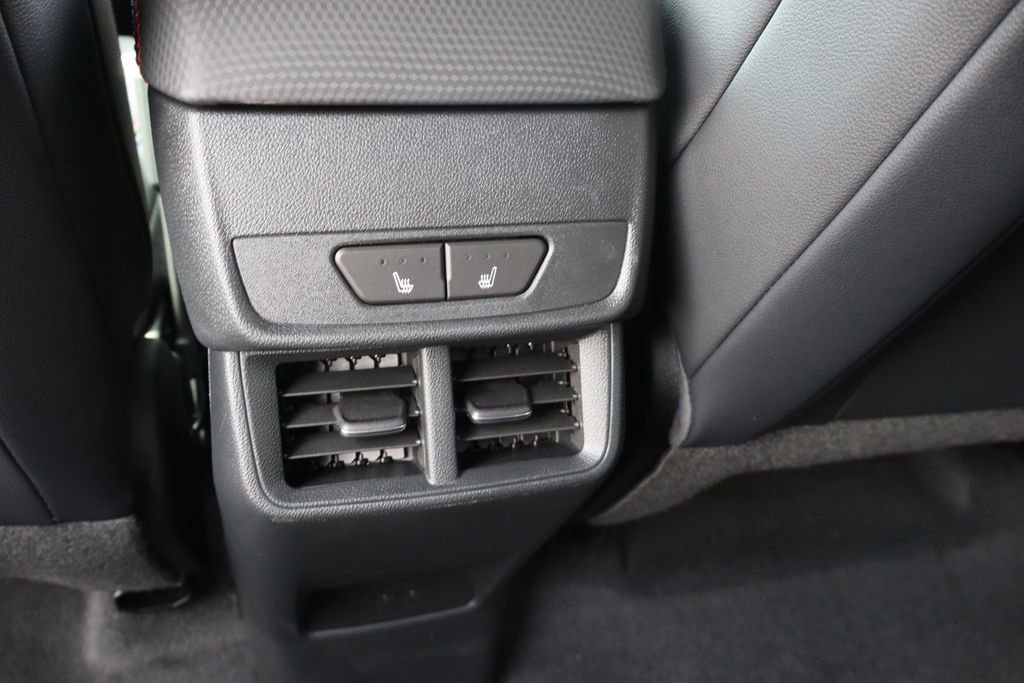 New 2026 Chevrolet Equinox RS w/ Convenience Package III FWD image 23