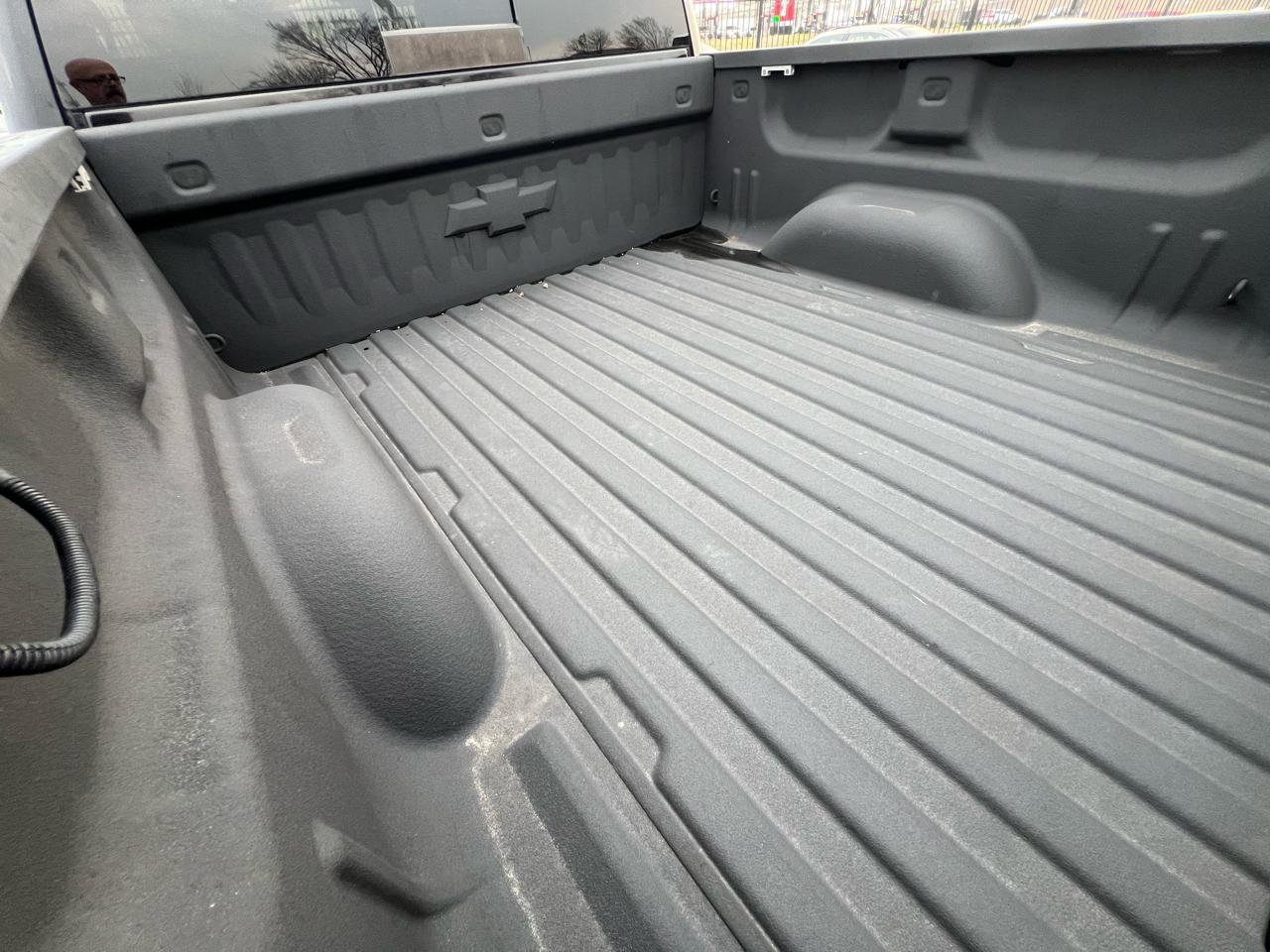 Used 2015 Chevrolet Silverado 1500 LTZ Z71 w/ Midnight Edition AWD/4WD image 20