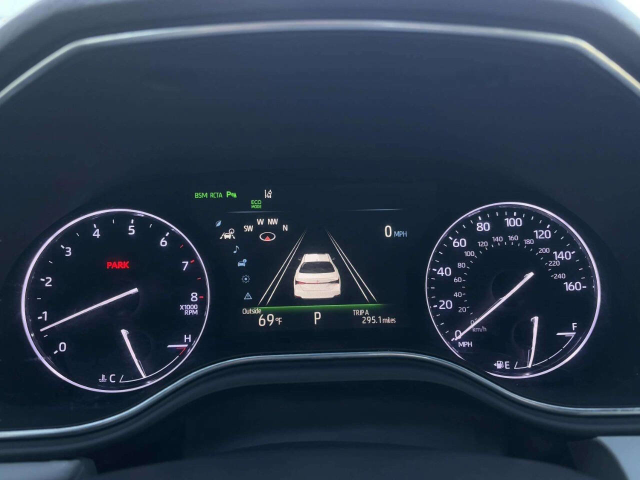 Used 2019 Toyota Avalon Touring w/ Advanced Safety Package image 41