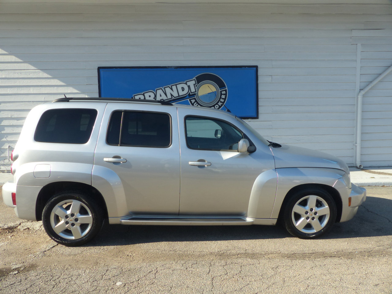 Used 2011 Chevrolet HHR LT image 26