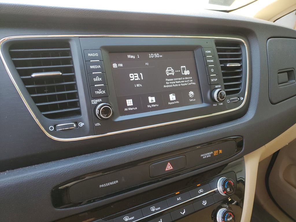 Used 2020 Kia Sedona LX FWD image 28