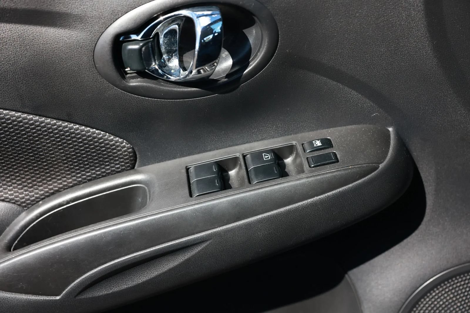 Used 2019 Nissan Versa SV FWD image 45