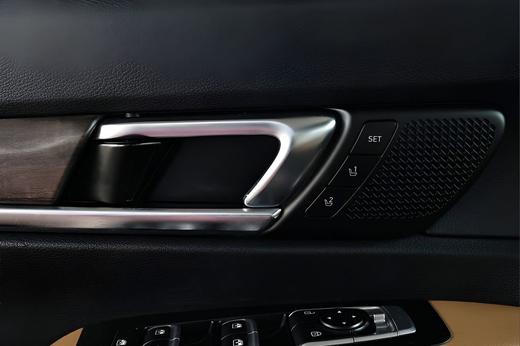 Used 2021 Kia Telluride SX w/ Nightfall Edition Package image 34