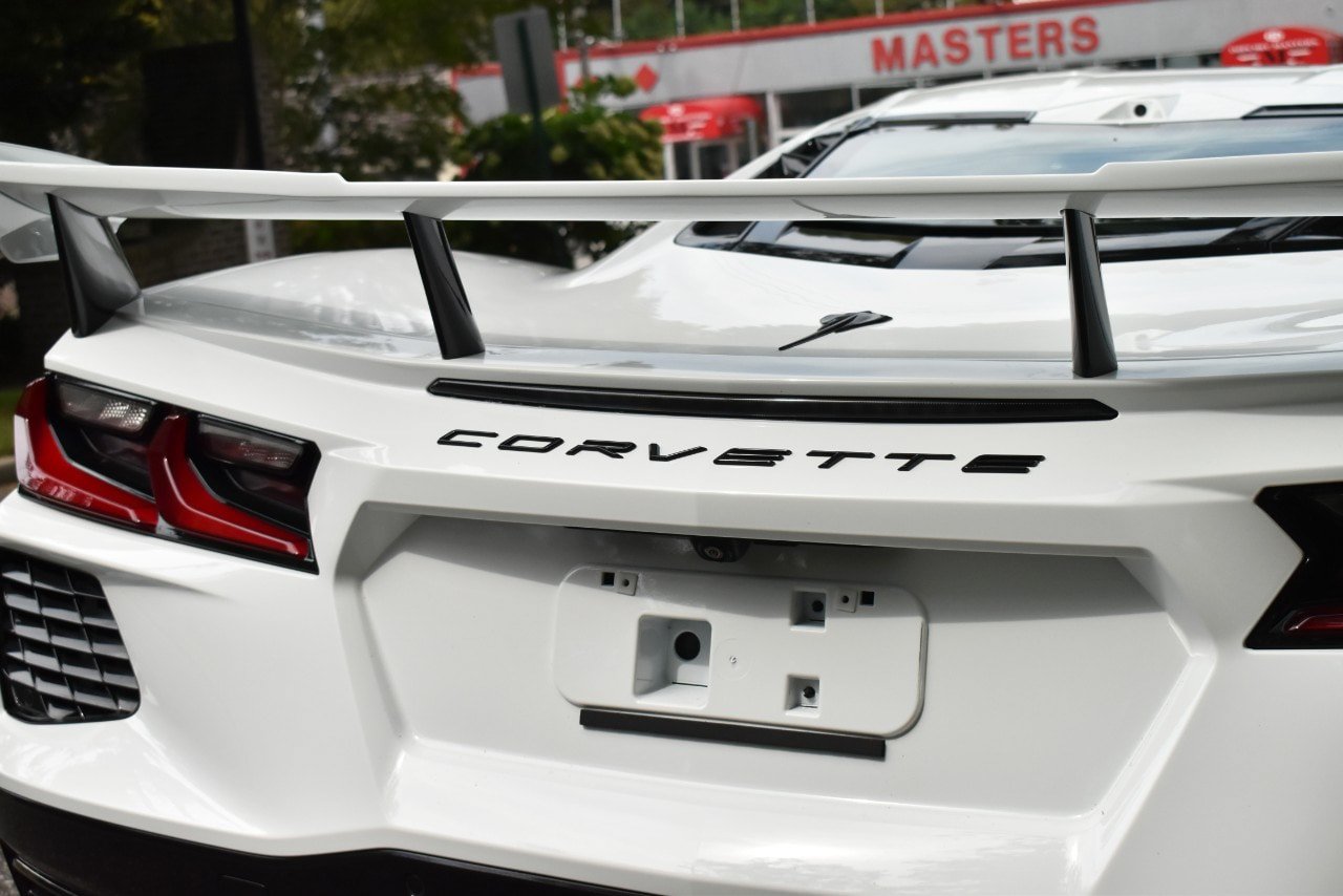 Used 2025 Chevrolet Corvette Stingray Coupe w/ Battery Protection Package RWD image 33