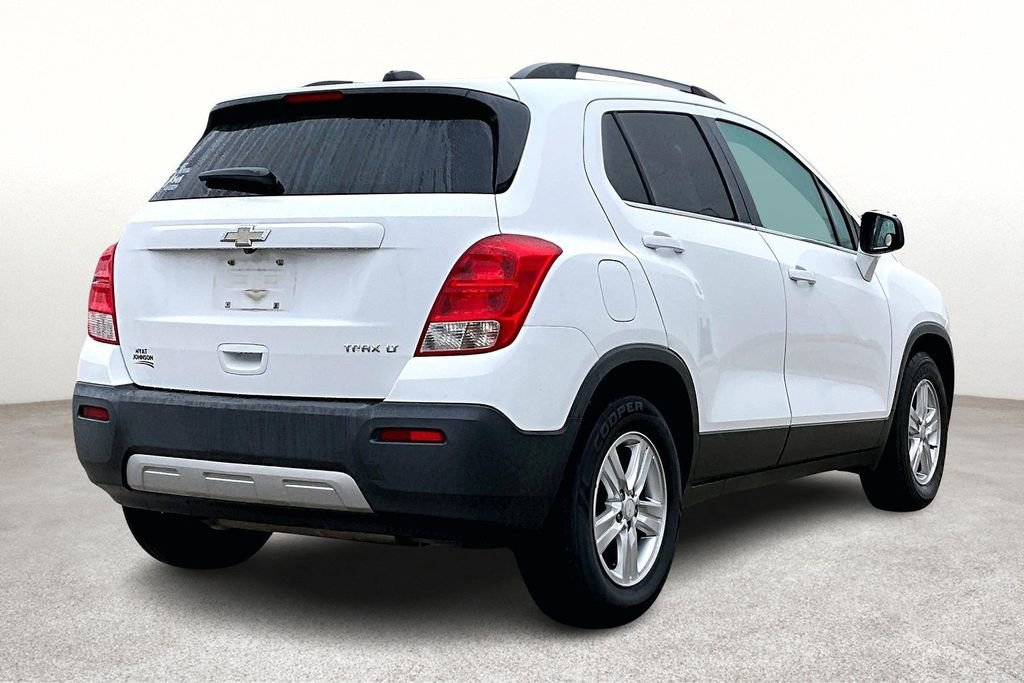Used 2016 Chevrolet Trax LT image 2