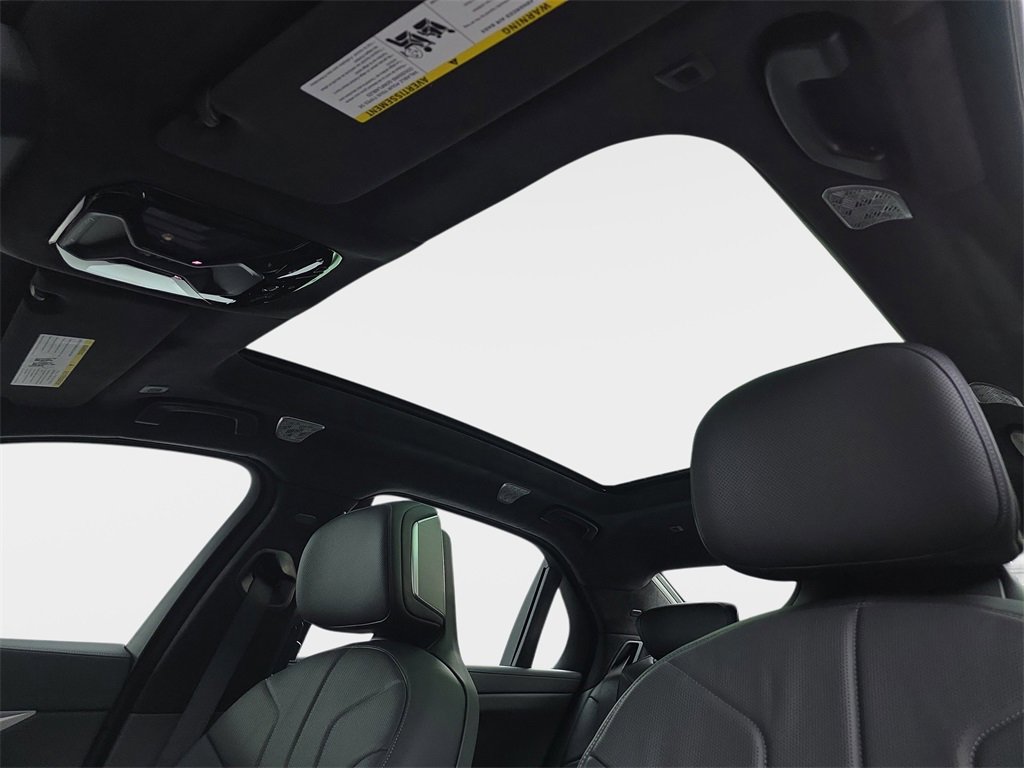 New 2026 BMW 740i xDrive w/ Executive Package image 28