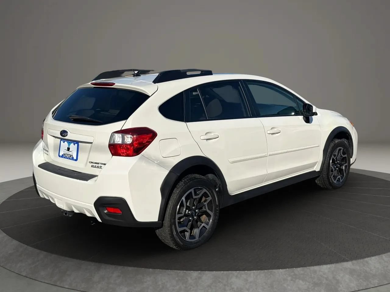 Used 2016 Subaru Crosstrek 2.0i Premium AWD/4WD image 5