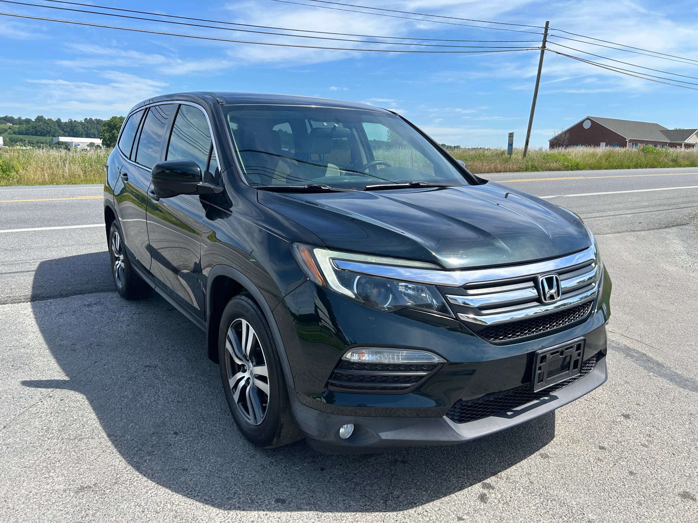 Used 2016 Honda Pilot EX image 4