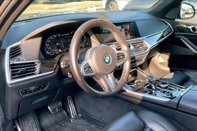Used 2021 BMW X7 M50i w/ Executive Package AWD/4WD image 14