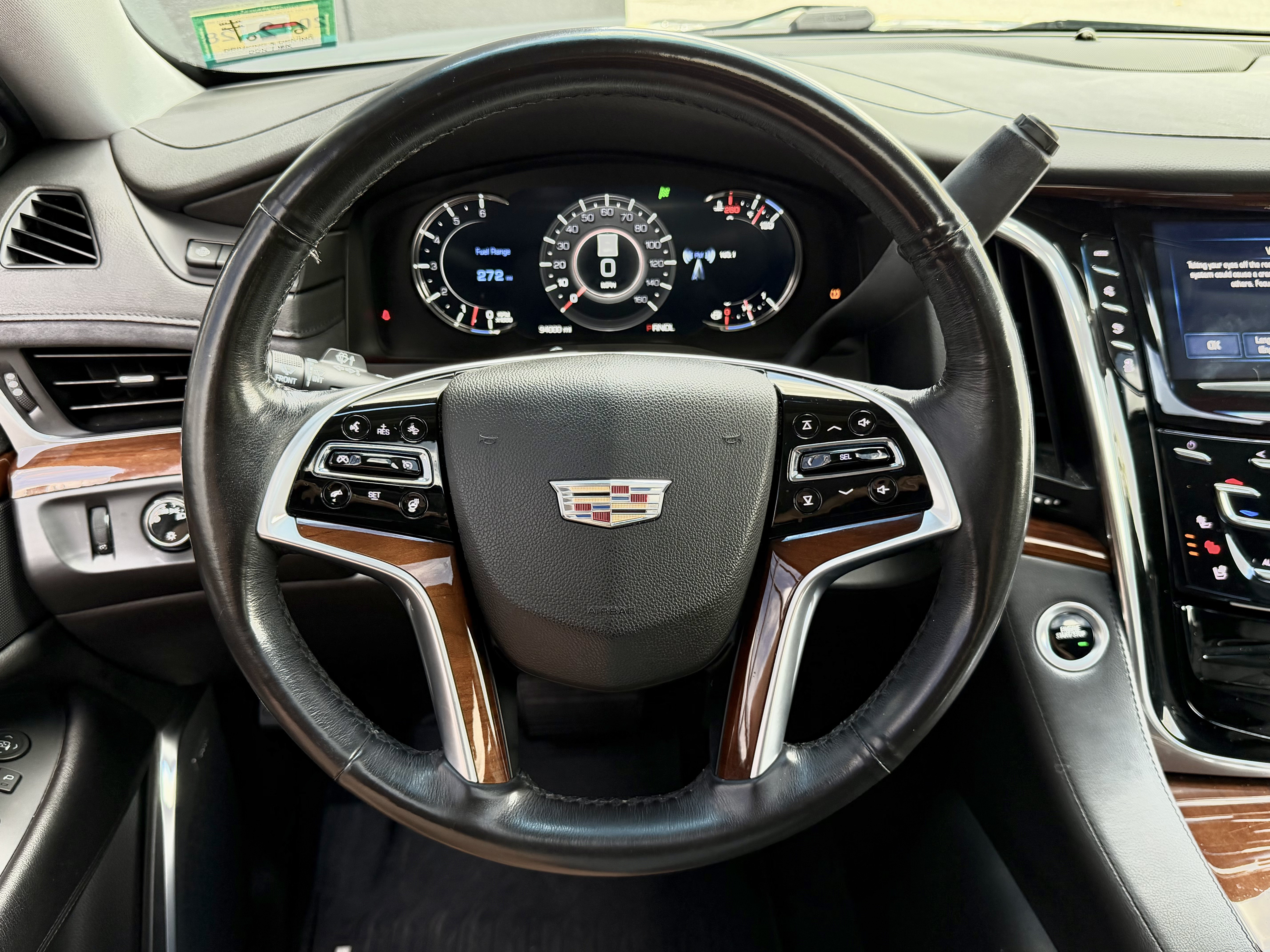 Used 2019 Cadillac Escalade ESV Luxury AWD/4WD image 40