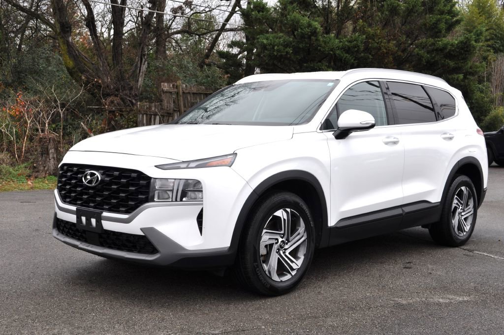 Used 2023 Hyundai Santa Fe SEL image 1
