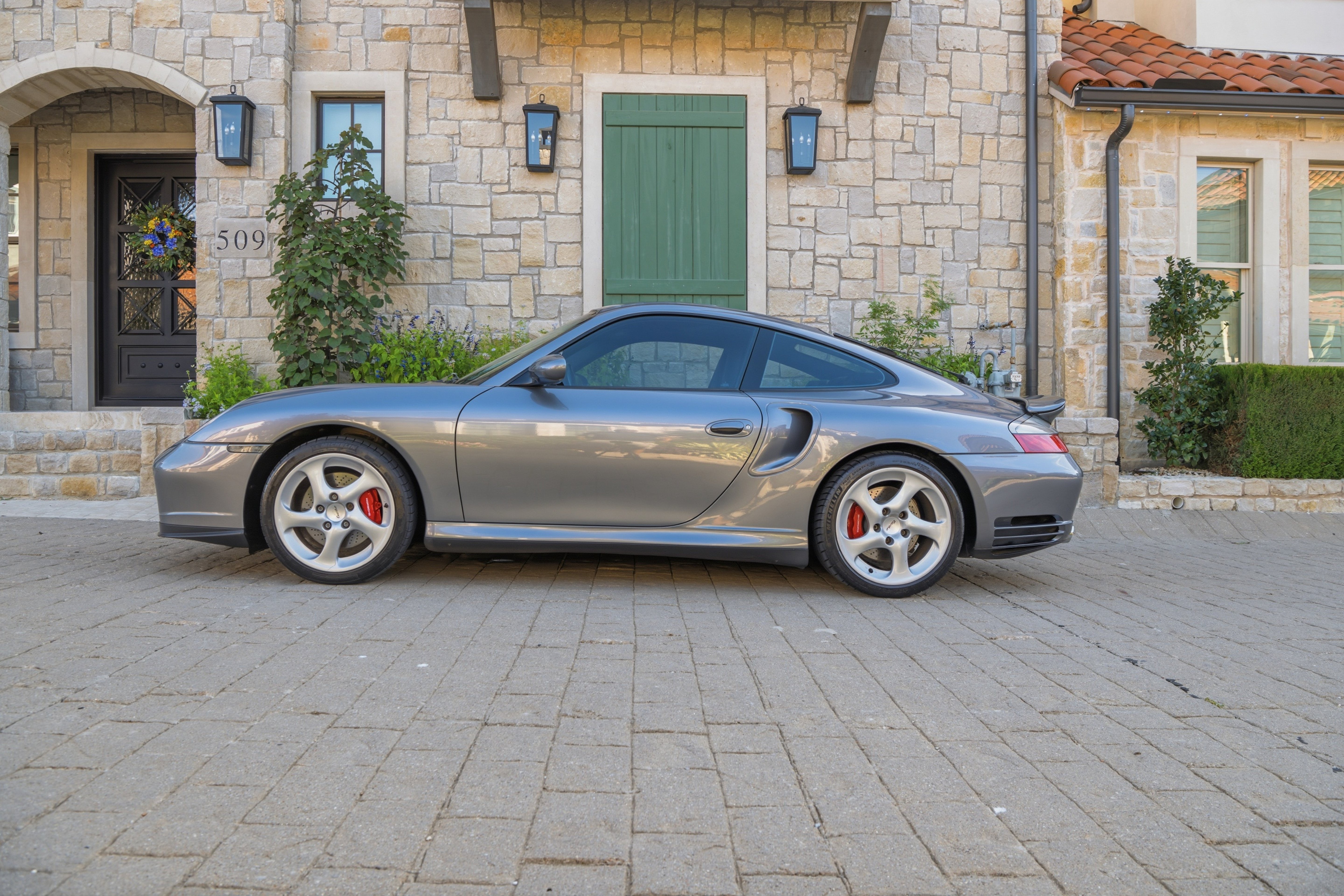 Used 2001 Porsche 911 Turbo AWD/4WD image 5