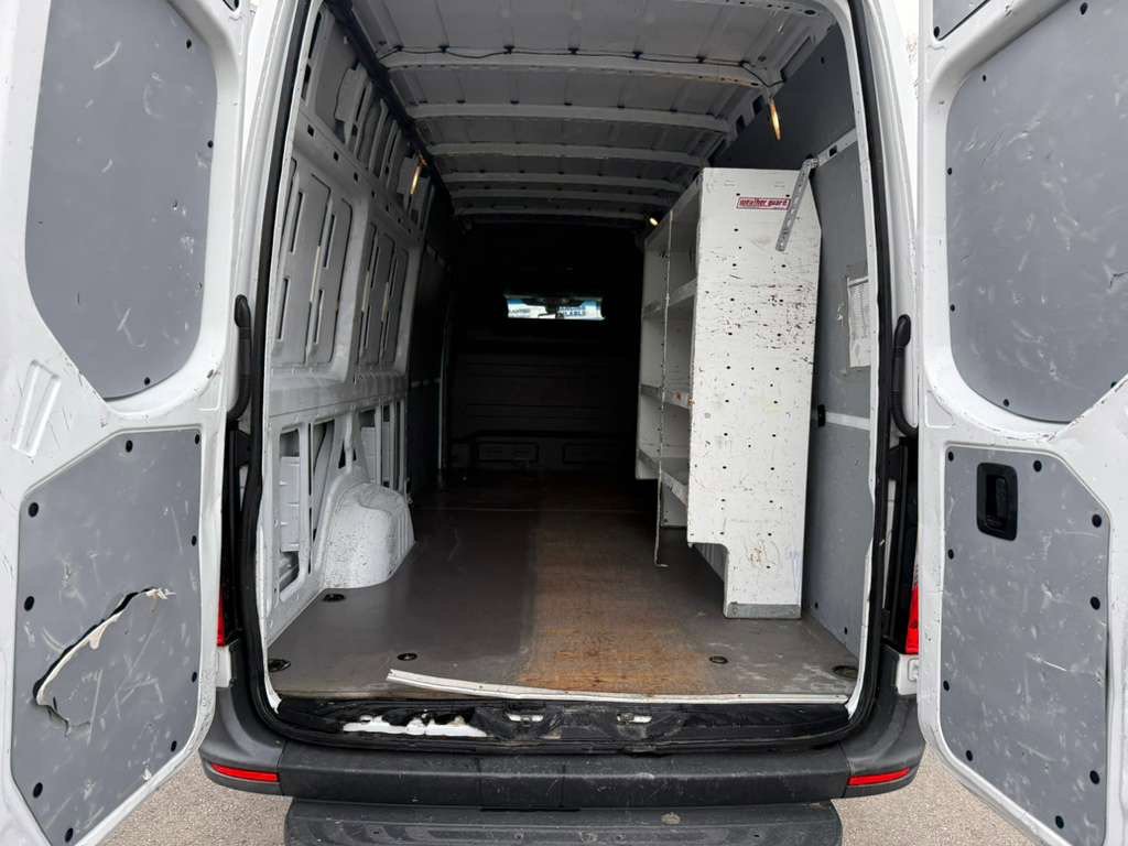 Used 2021 Mercedes-Benz Sprinter 2500 image 28