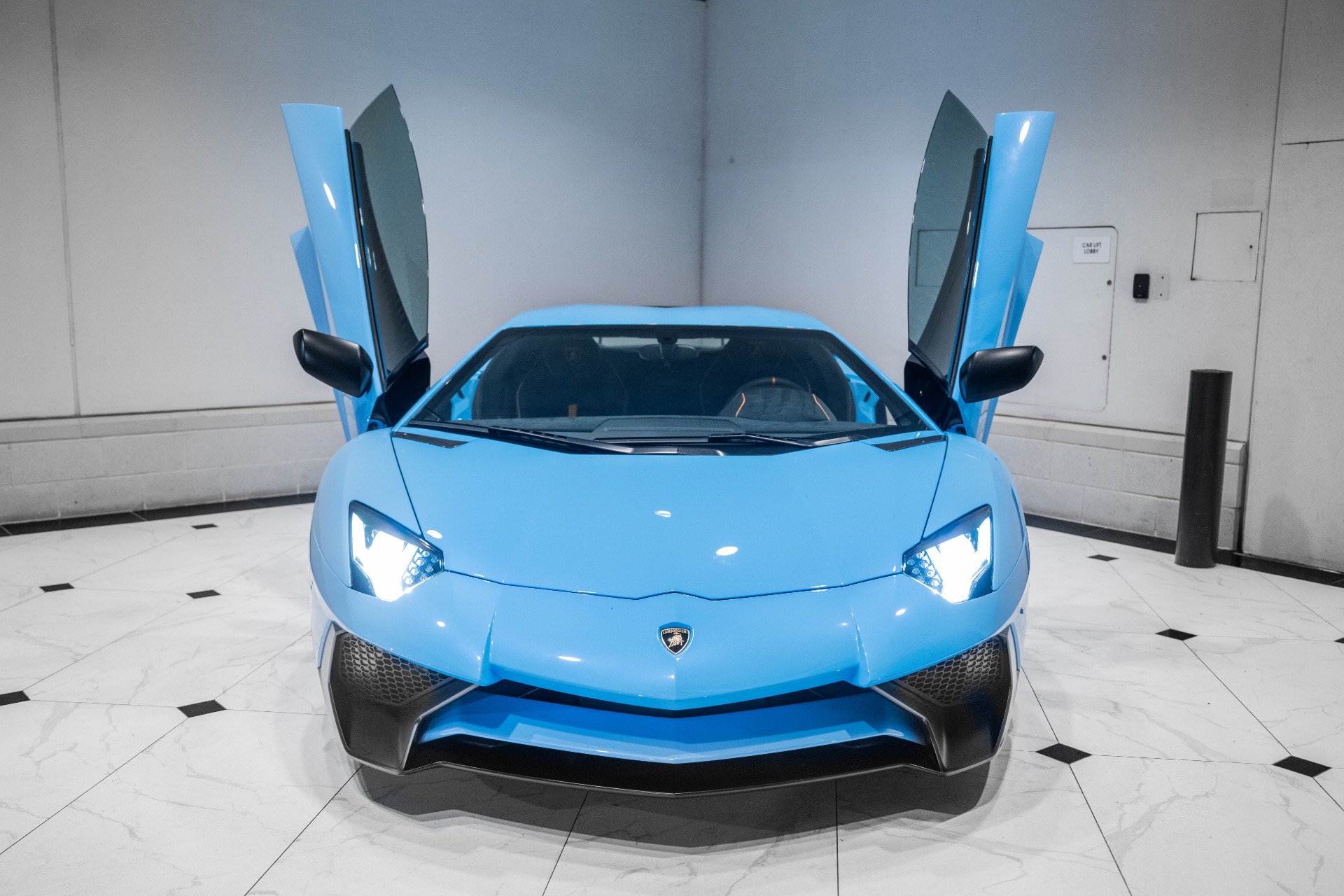 Used 2017 Lamborghini Aventador LP 750-4 AWD/4WD image 20