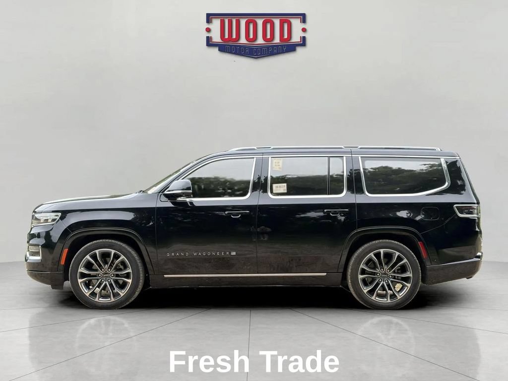 Used 2022 Jeep Grand Wagoneer Series III AWD/4WD image 4