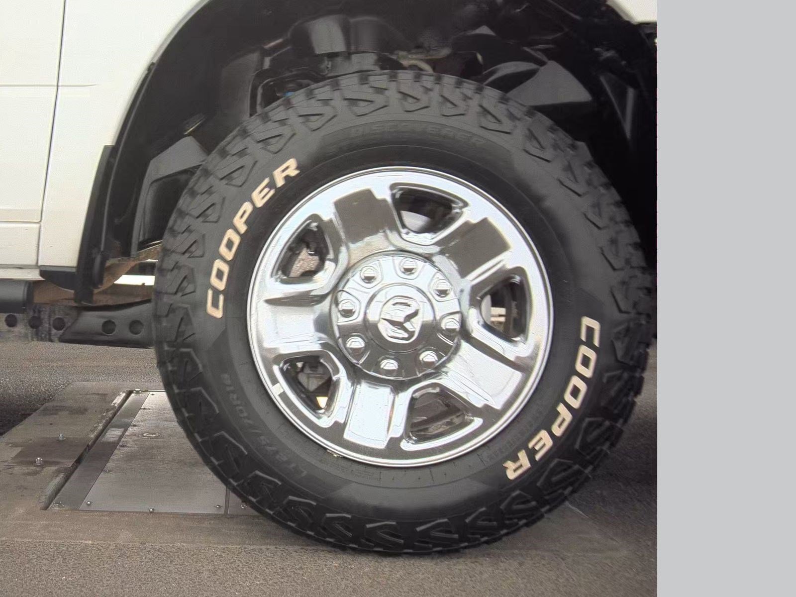 Used 2022 RAM 2500 Tradesman image 10