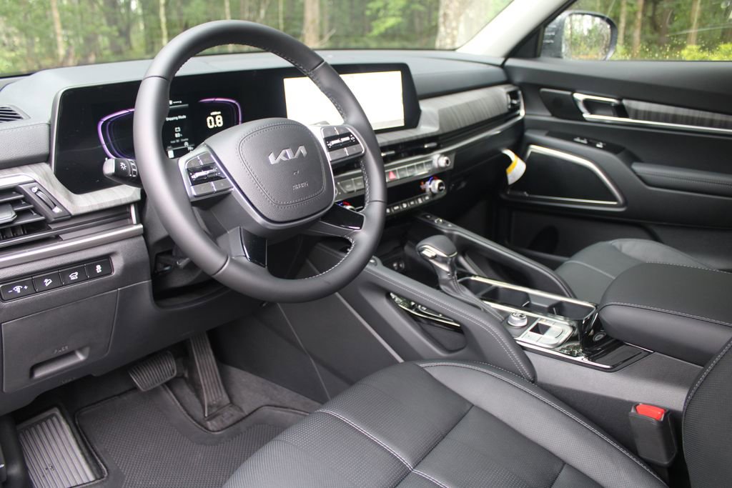 New 2025 Kia Telluride EX w/ EX Captain's Chair Package image 20