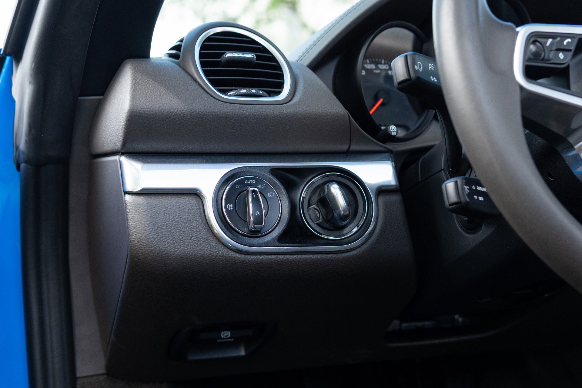 Used 2022 Porsche 718 Boxster image 41