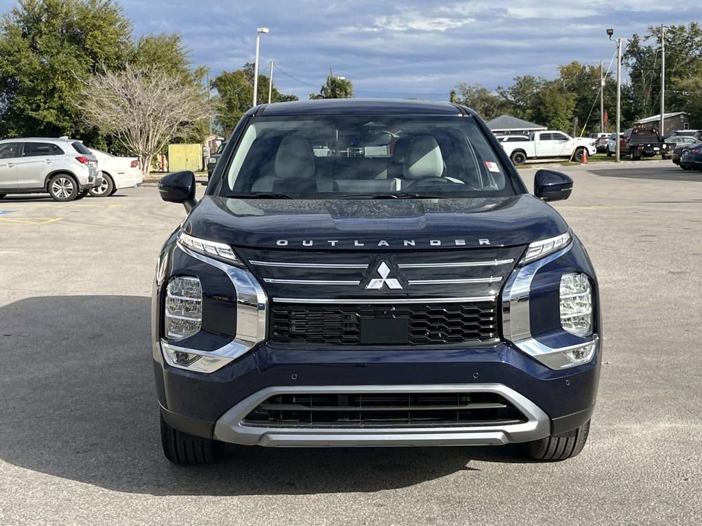 New 2026 Mitsubishi Outlander SE FWD image 8