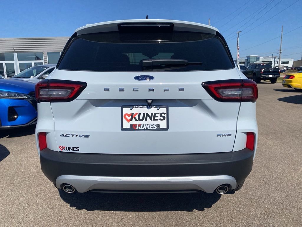 New 2026 Ford Escape Active image 9