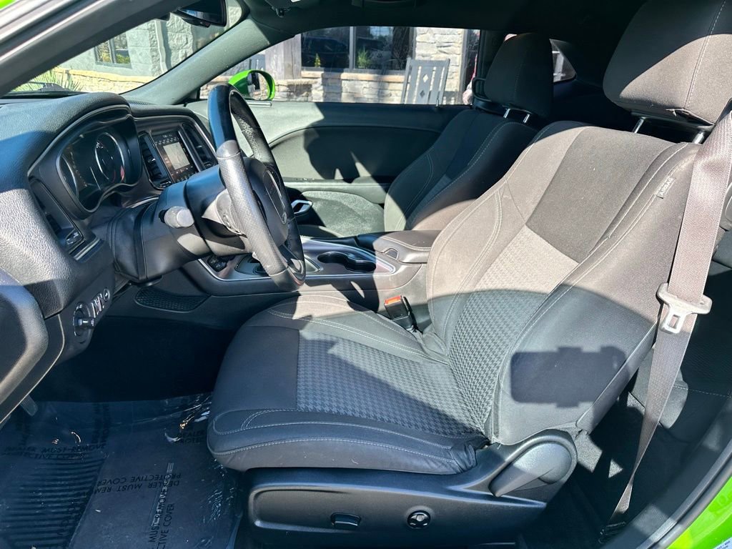 Used 2017 Dodge Challenger SXT w/ Sound Group image 13