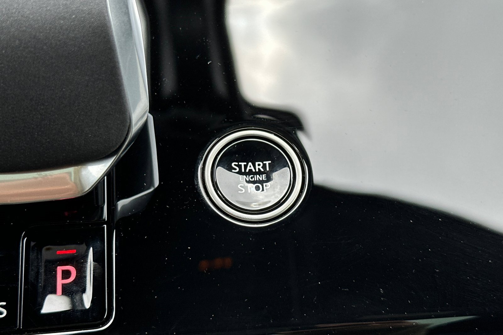 New 2025 Land Rover Range Rover Sport Dynamic SE image 22